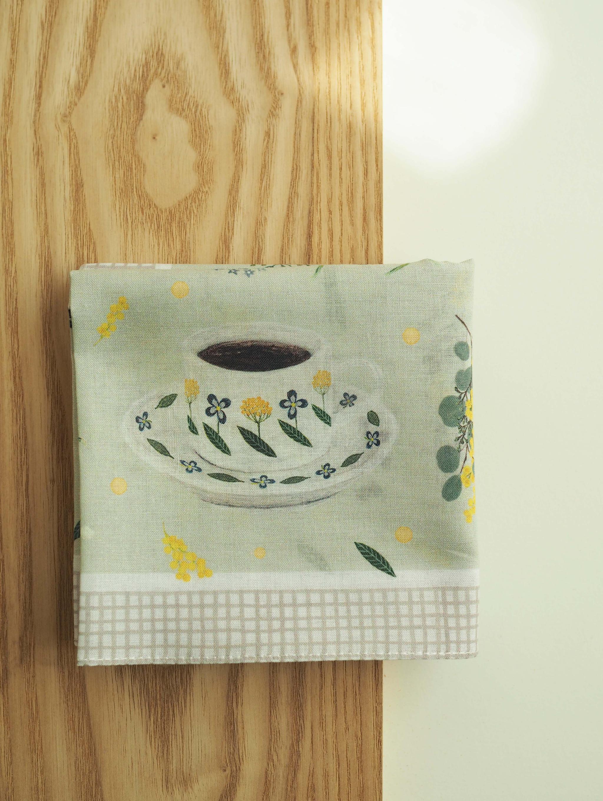 はじまりの季節に、心ほどける彩りを。『ミモザと小さなティータイム』ハンカチ 大判、スカーフにも / コットン100% | 16枚目